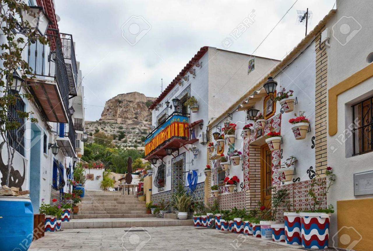 Rambla Suite Estudio Alicante Exterior photo